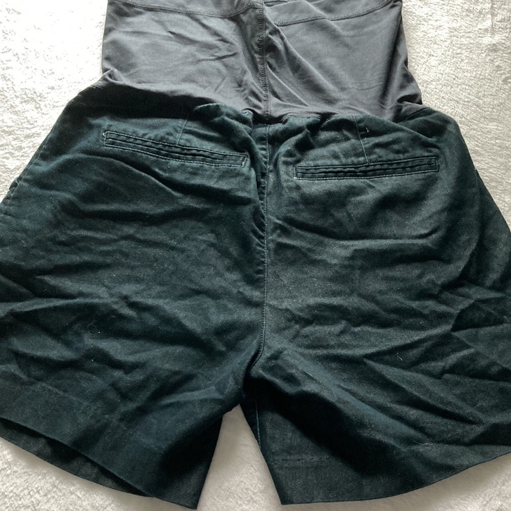 Liz Lange Maternity Shorts - Picture 4 of 5